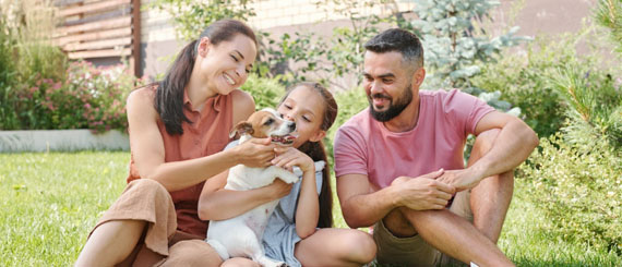 Thane City Lifestyle - Can a Pet Help in Strengthening Family Bonds? know more